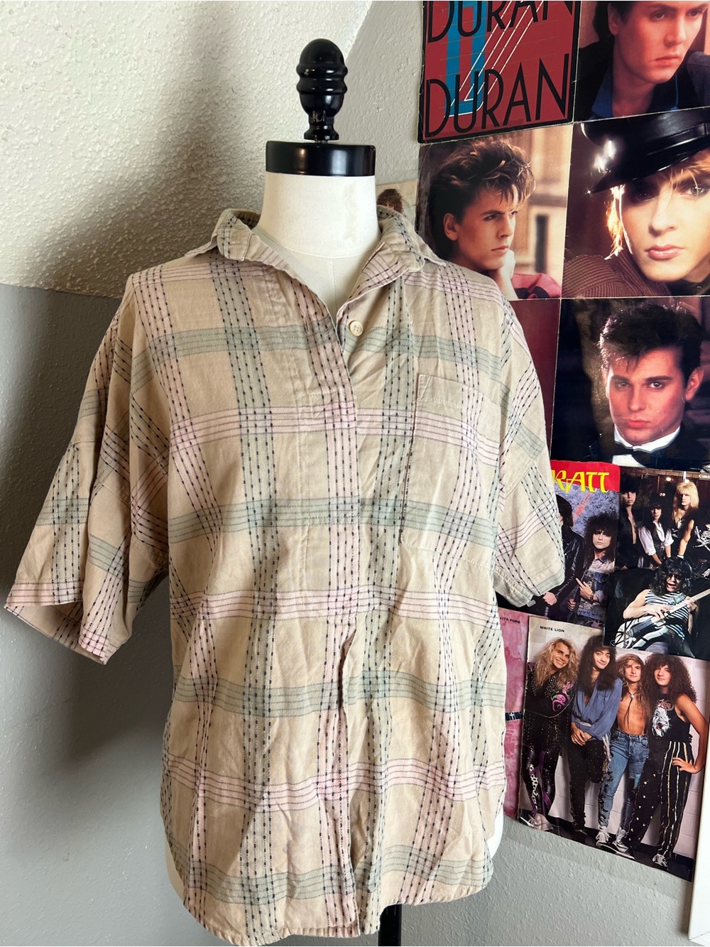 Hunters Glen Light Plaid Button-Up Top in Beige and Pink